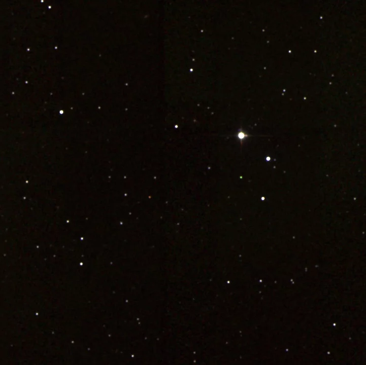 A false colour infrared image of TYC 9486-927-1 and 2M2126, without labels