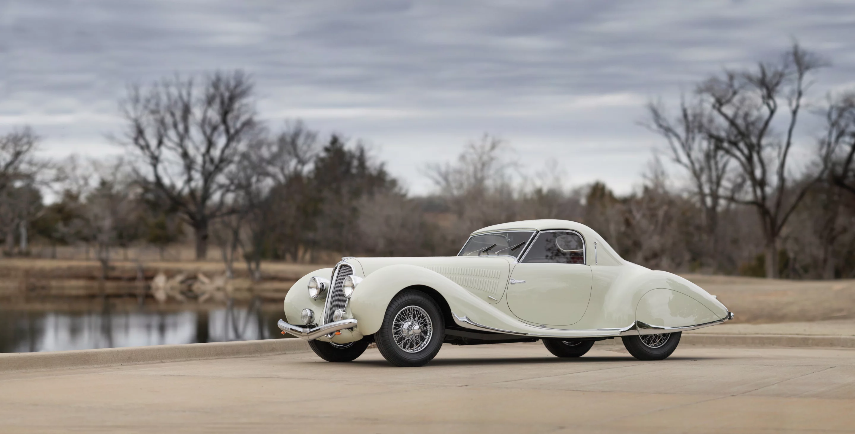 This 1938 Delahaye 135 MS Coupe by Figoni et Falaschi was estimated to sell for $1,100,000 - $1,600,000 and sold for: $990,000Official Auction Page