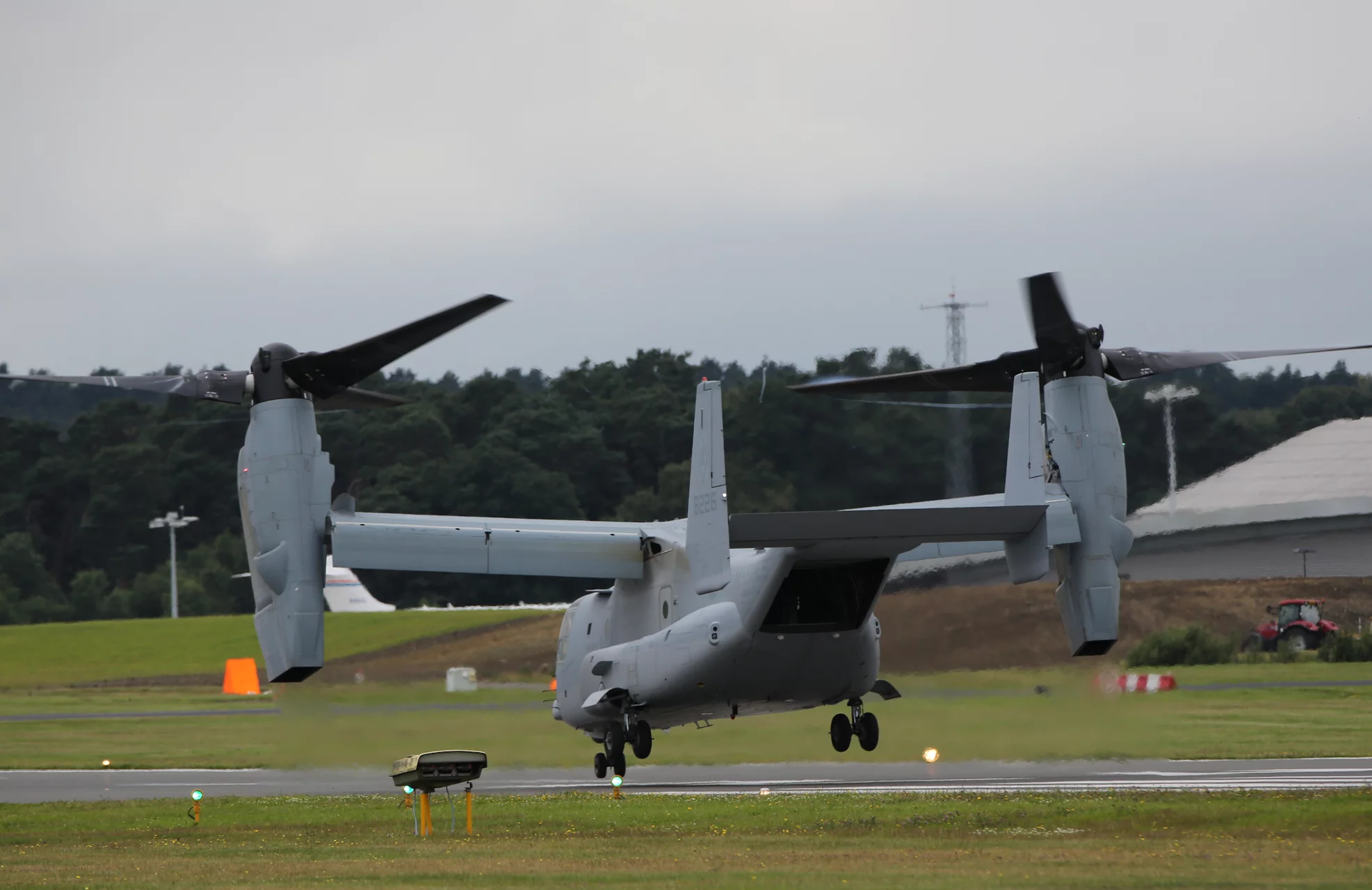 An MV-22 Osprey taking off (Photo: Gizmag)