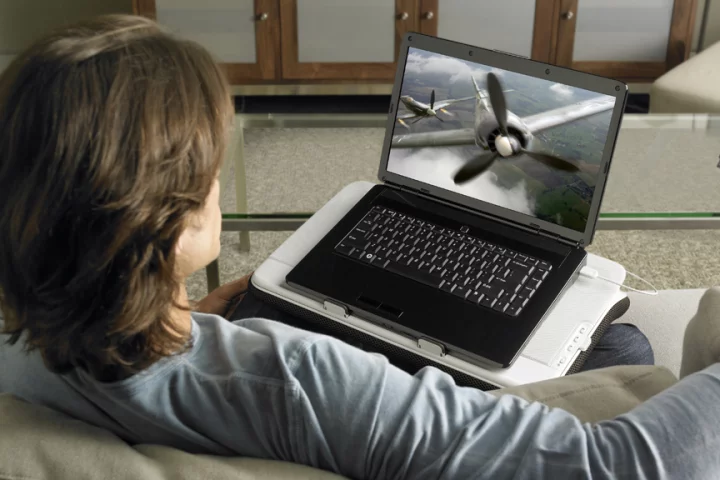 The Logitech Speaker Lapdesk N700 has two 2W high-def speakers and a cooling fan to keep your laptop - and your legs - cooler