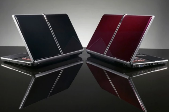 The black MC7803u and burgundy MC7801u from Gateway.