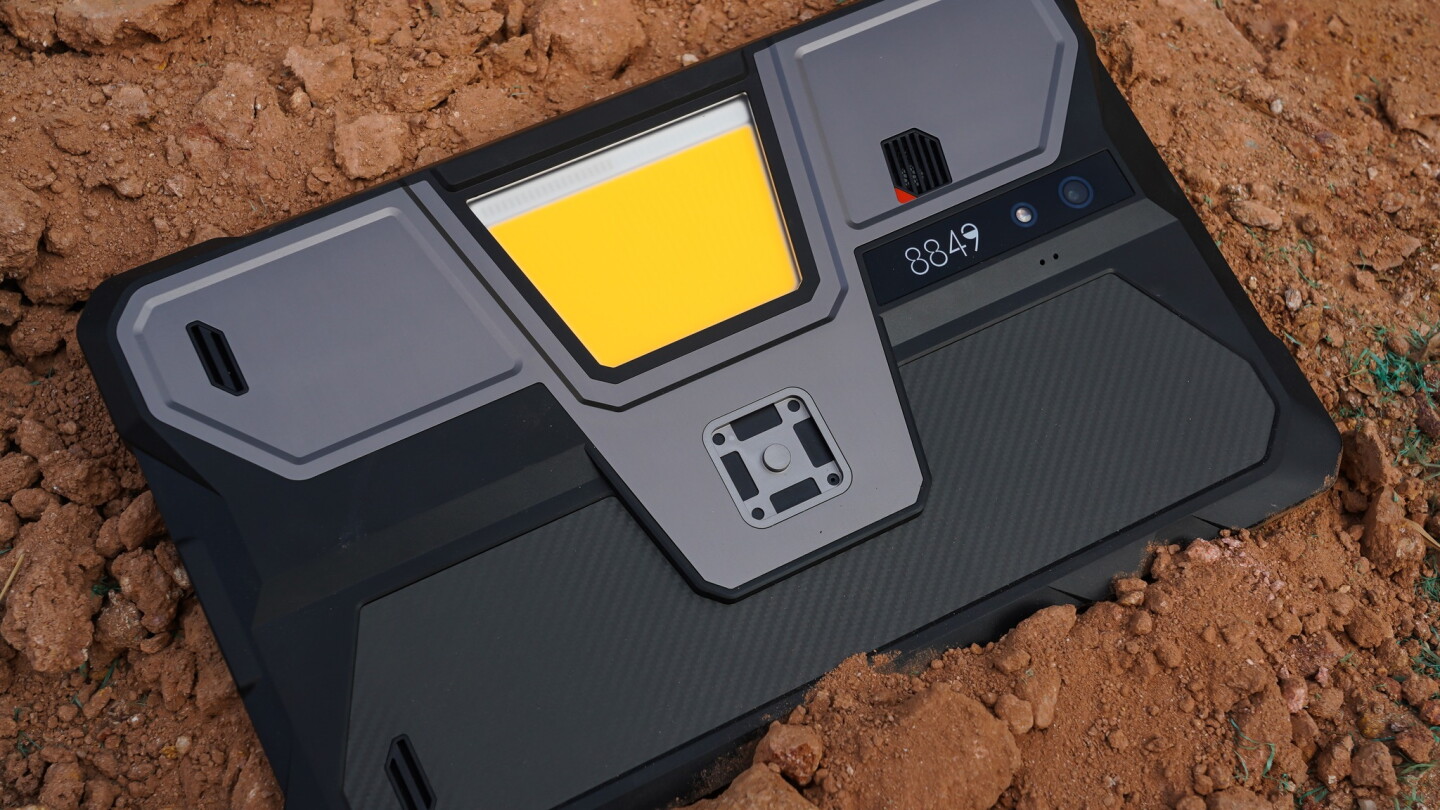 The Tank Pad lives up to its name, and is tested to MIL-STD-810H durability standards