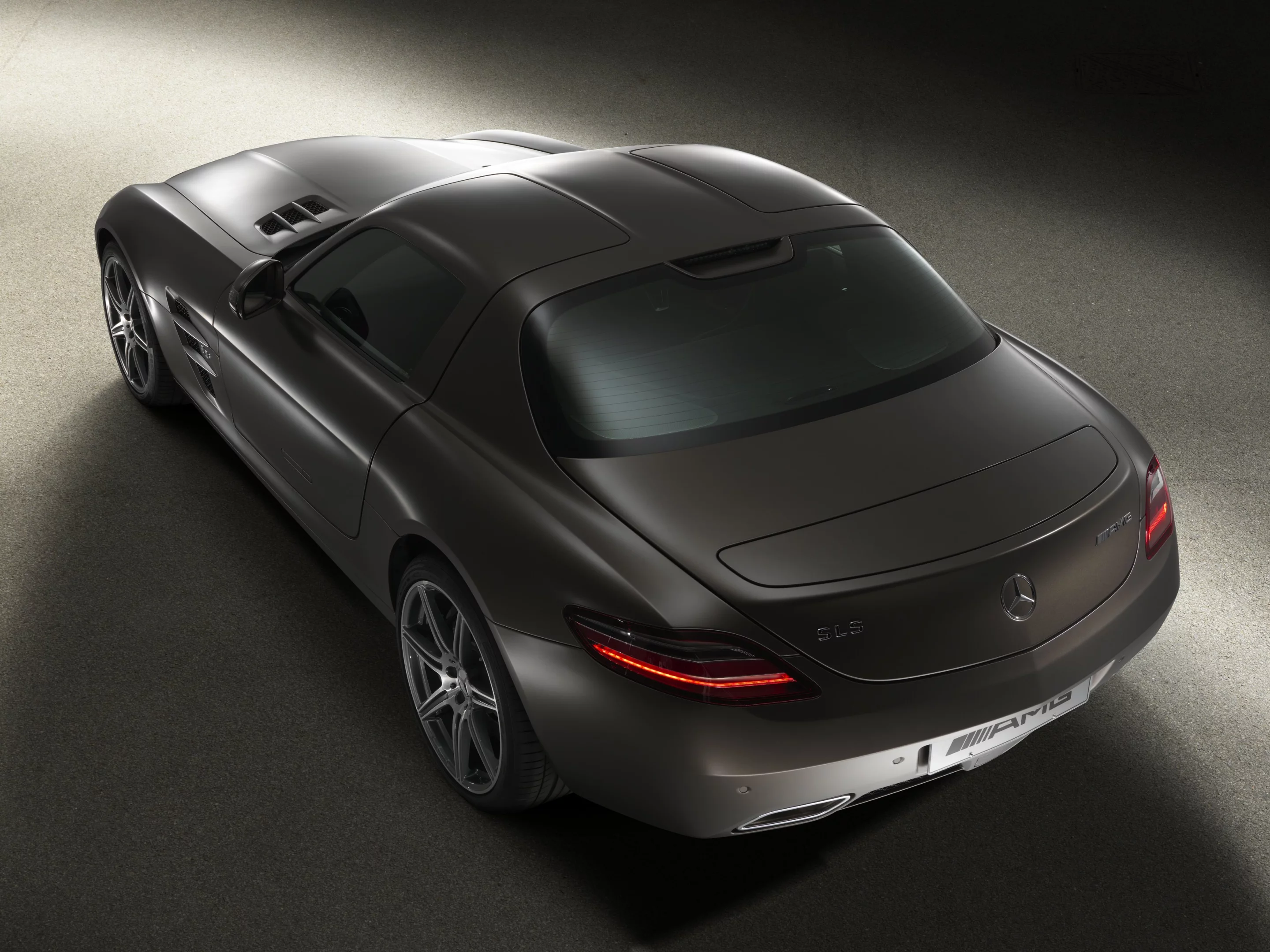 6-Shot Sample Image taken by Ripley & Ripley