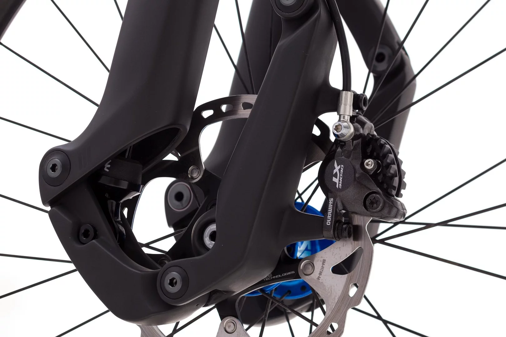 Setting the Message up simply involves adjusting the pressure of the two air springs to the weight of the rider