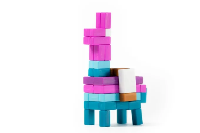 Pixl comes in 52 different colors, available in 13 different packs