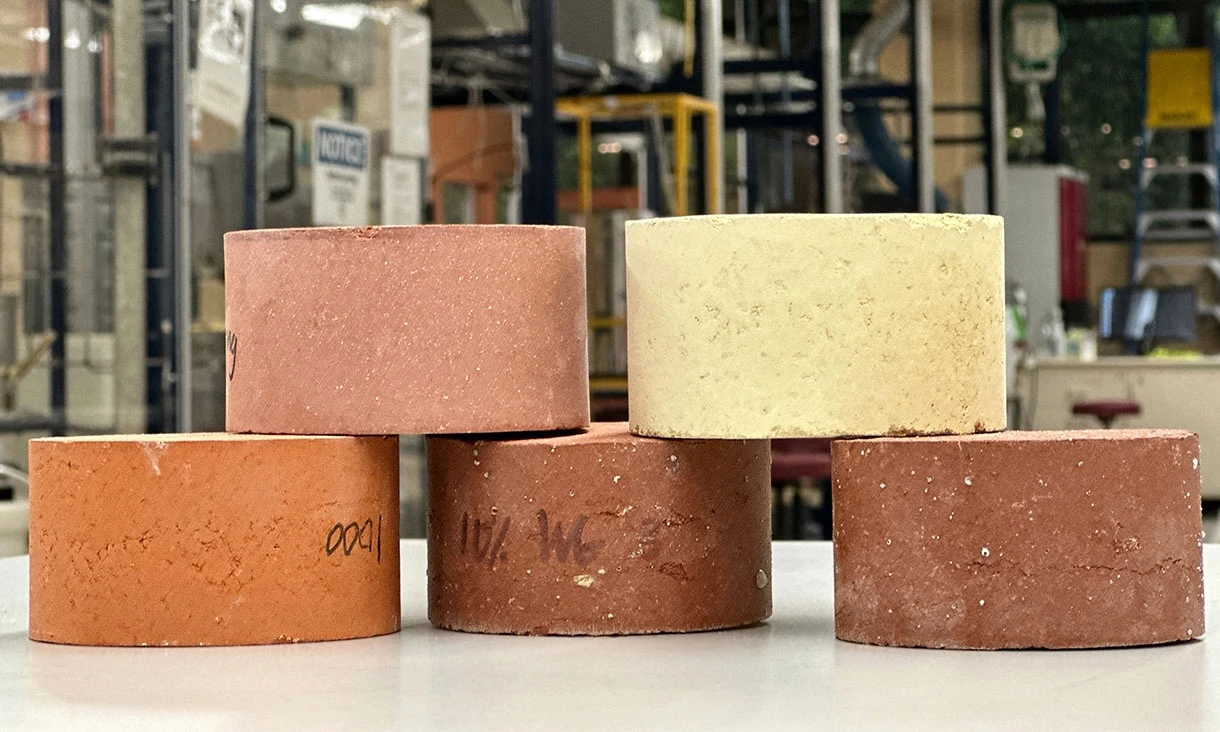 By tweaking the formulation, the bricks can be made in a range of colors
