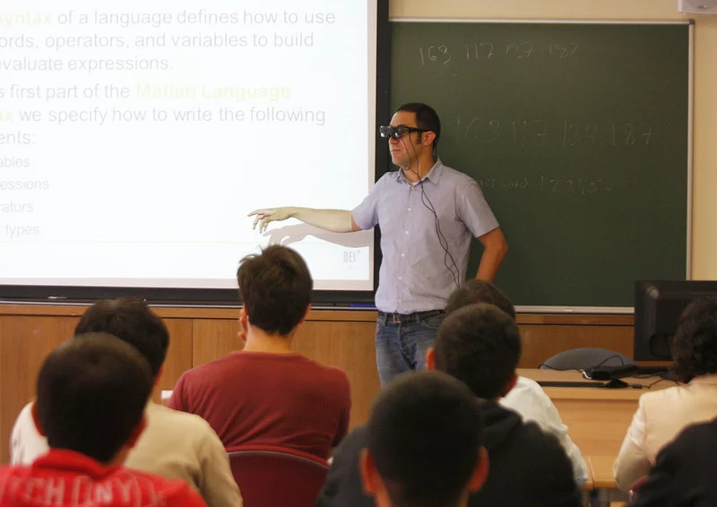 An experimental set of augmented reality glasses allow professors to see if any students aren't following what they're saying