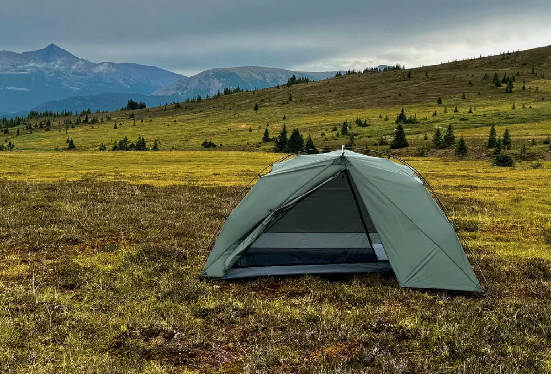Ultralight tent barely breaks 2 lb and delivers squall-ready shelter
