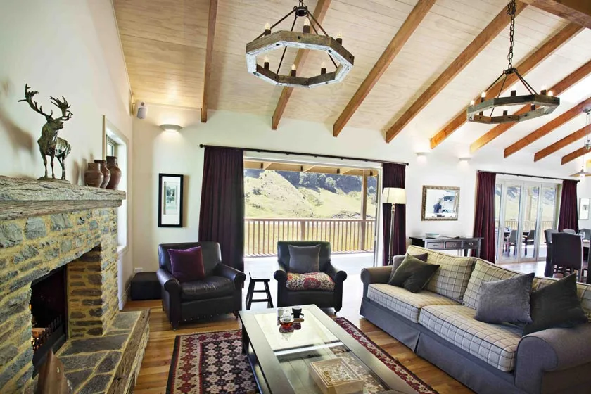 Lounge in the Mountain Lodge