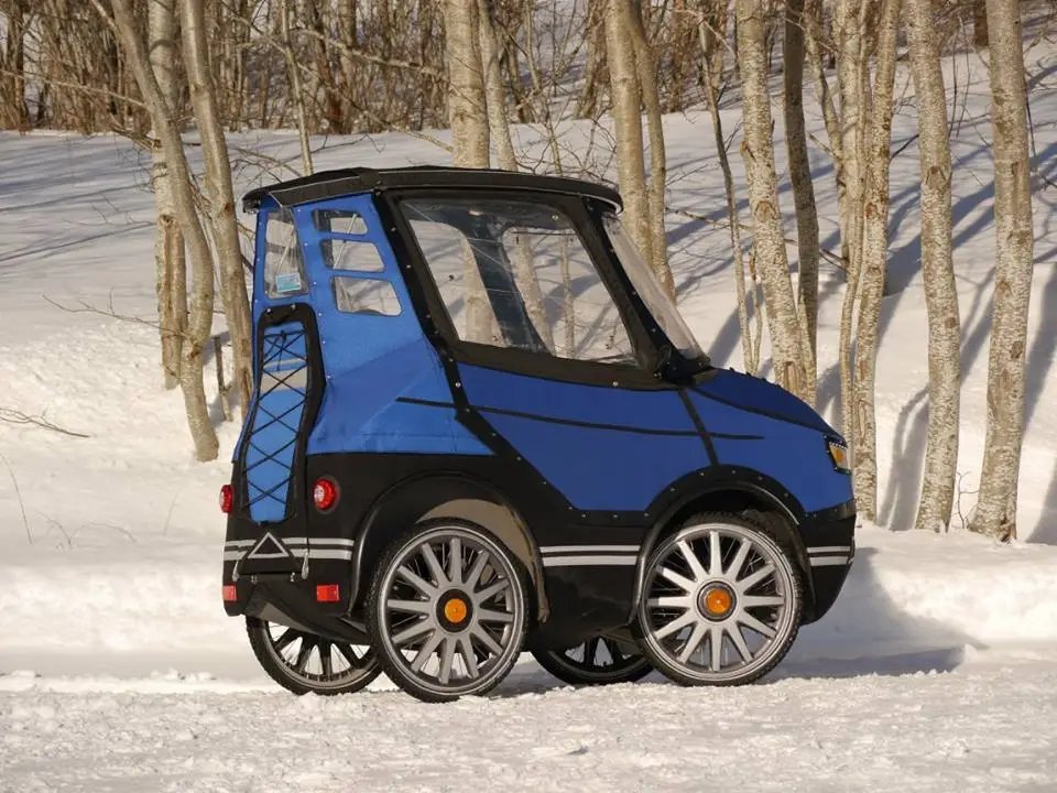 The PodRide weighs 70 kg (154 lb)
