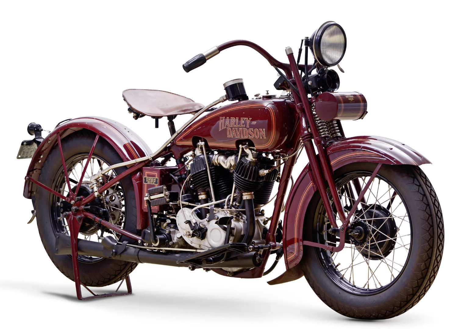 £27,025 ($41,725) – 1928 Harley-Davidson 1,200cc Model JDH 'Two Cam'Lot 10 at Bonhams Lonatti Collection held on 17 October, 2015Estimate: £15,000 - 25,000 ($23,000 - $38,500)