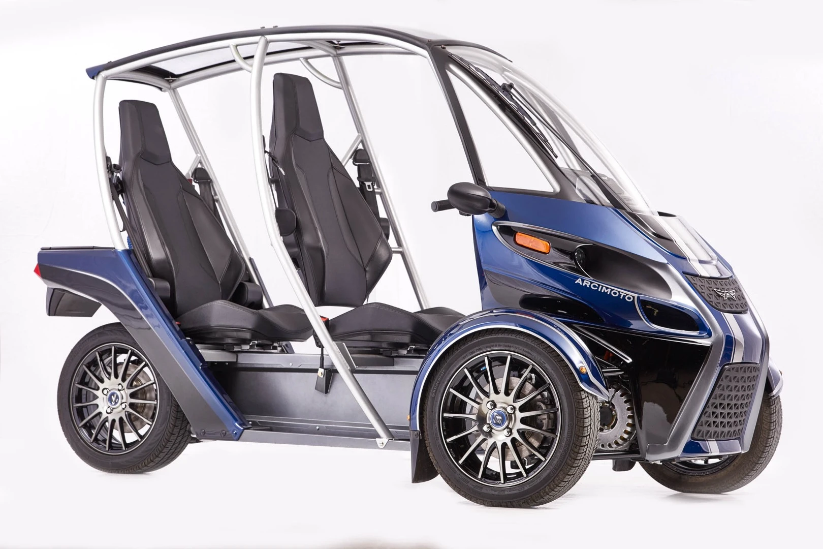 Range on the base model FUV will be about 70 miles (113 km) per charge of its 12 kWh Li-ion battery pack