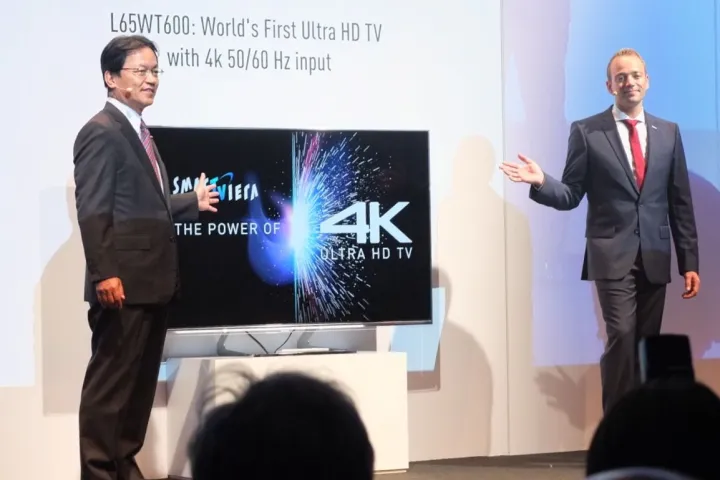 Yoshiyuki Miyabe and Markus Wagenseil unveil the VIERA WT600 at IFA 2013