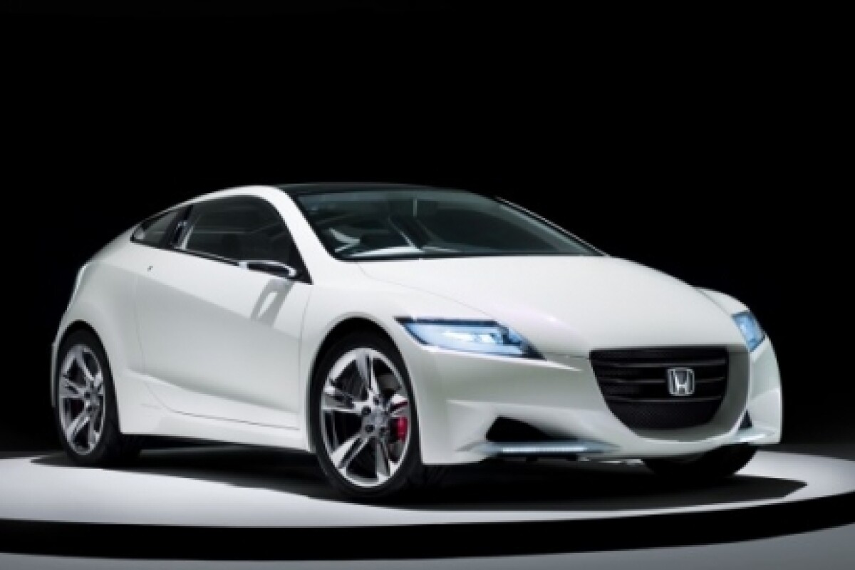 The new Honda CR-Z combines futuristic styling, sporty handling and hybrid-powered performance