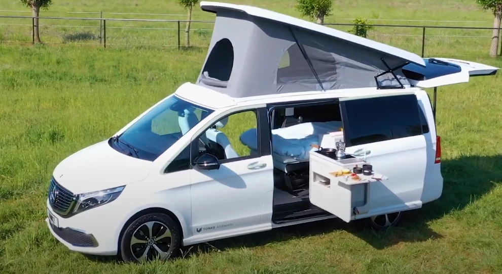 Tonke's indoor/outdoor kitchen design works great in any weather