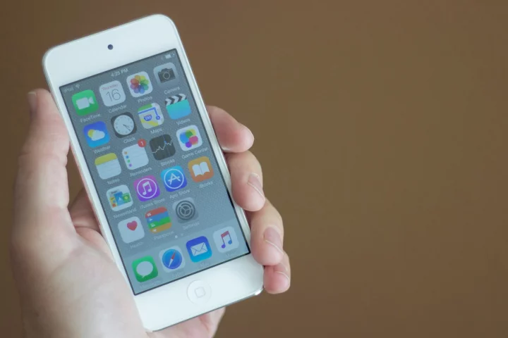 Gizmag takes an initial look at Apple's latest iPod touch