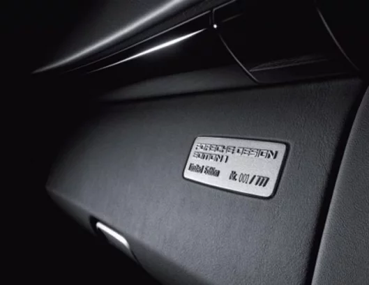 Badge identifies vehicle