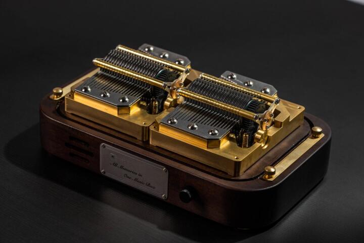Building on the success of the original 20-note mechanical music box, the Muro Box N40 spans nearly four octaves, comes pre-loaded with a 30-tune offline playlist, and can be loaded with melodies via a companion mobile app
