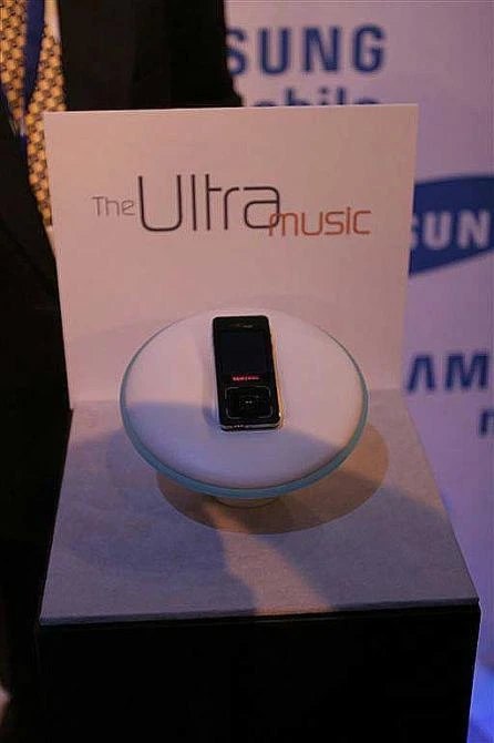 UltraMusicF300
