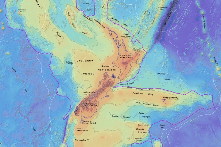 New maps and a new website let people explore the ancient sunken continent of Zealandia