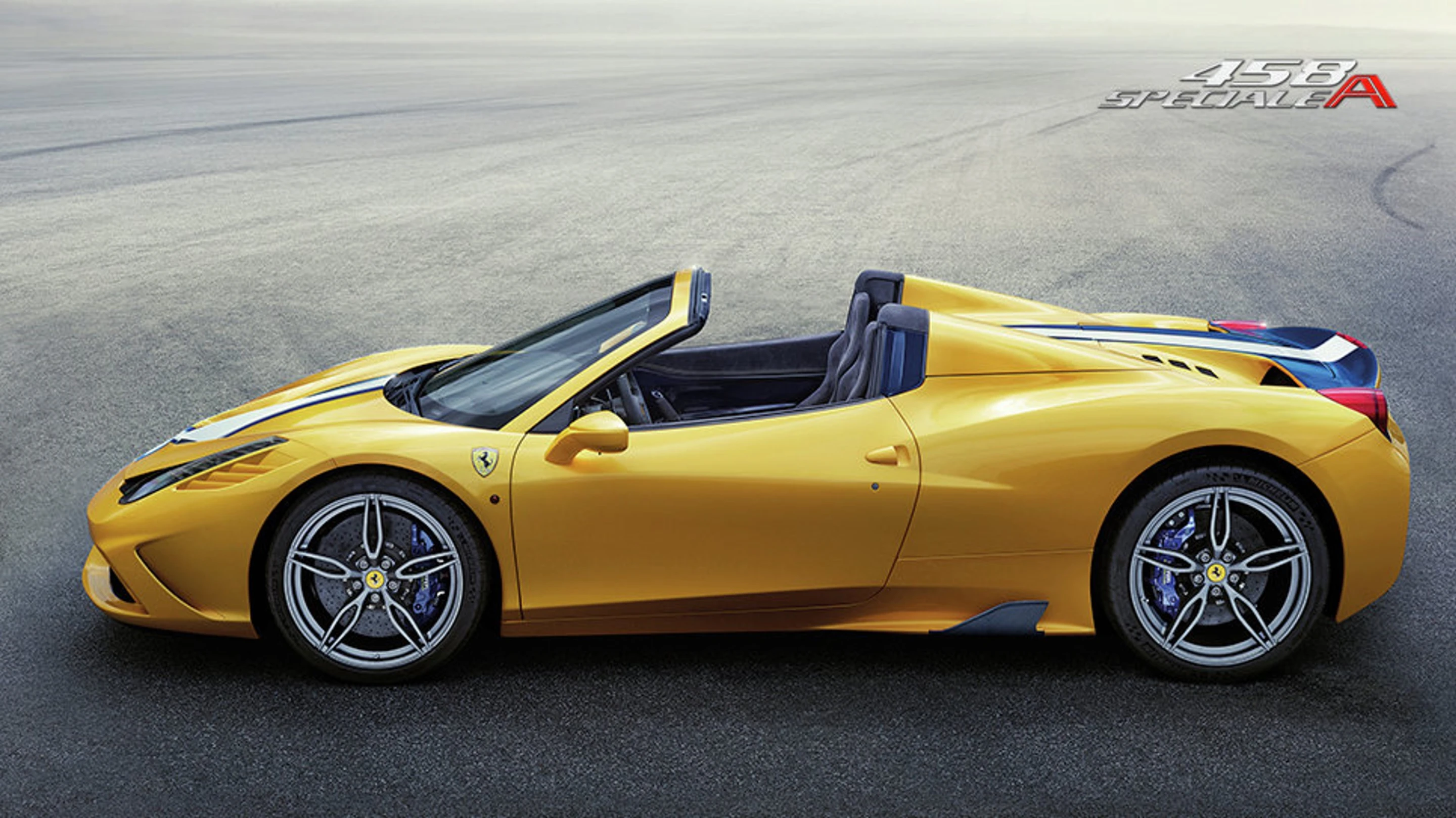 The 458 Speciale A can deploy its top in 14 seconds