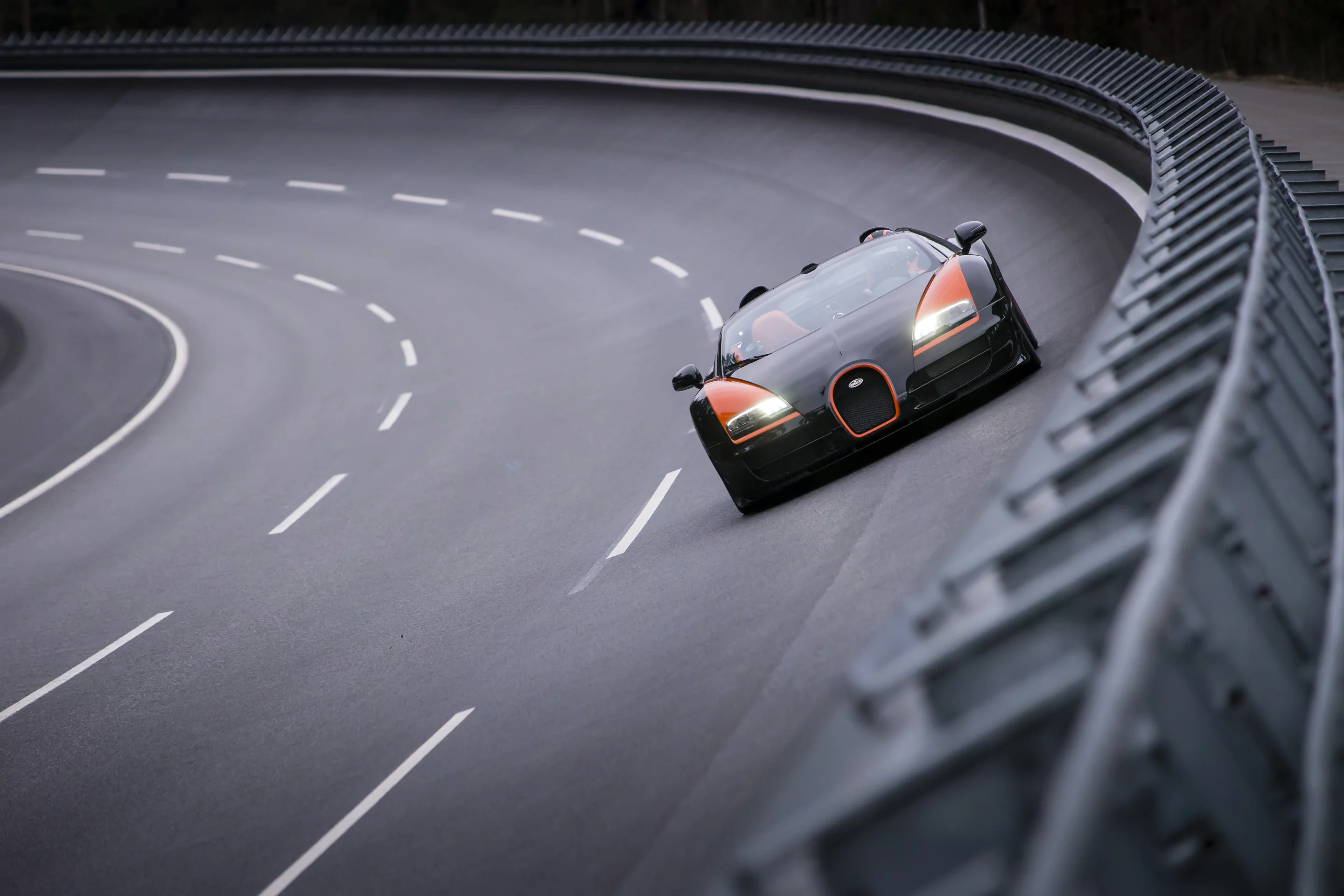The Veyron on its record run