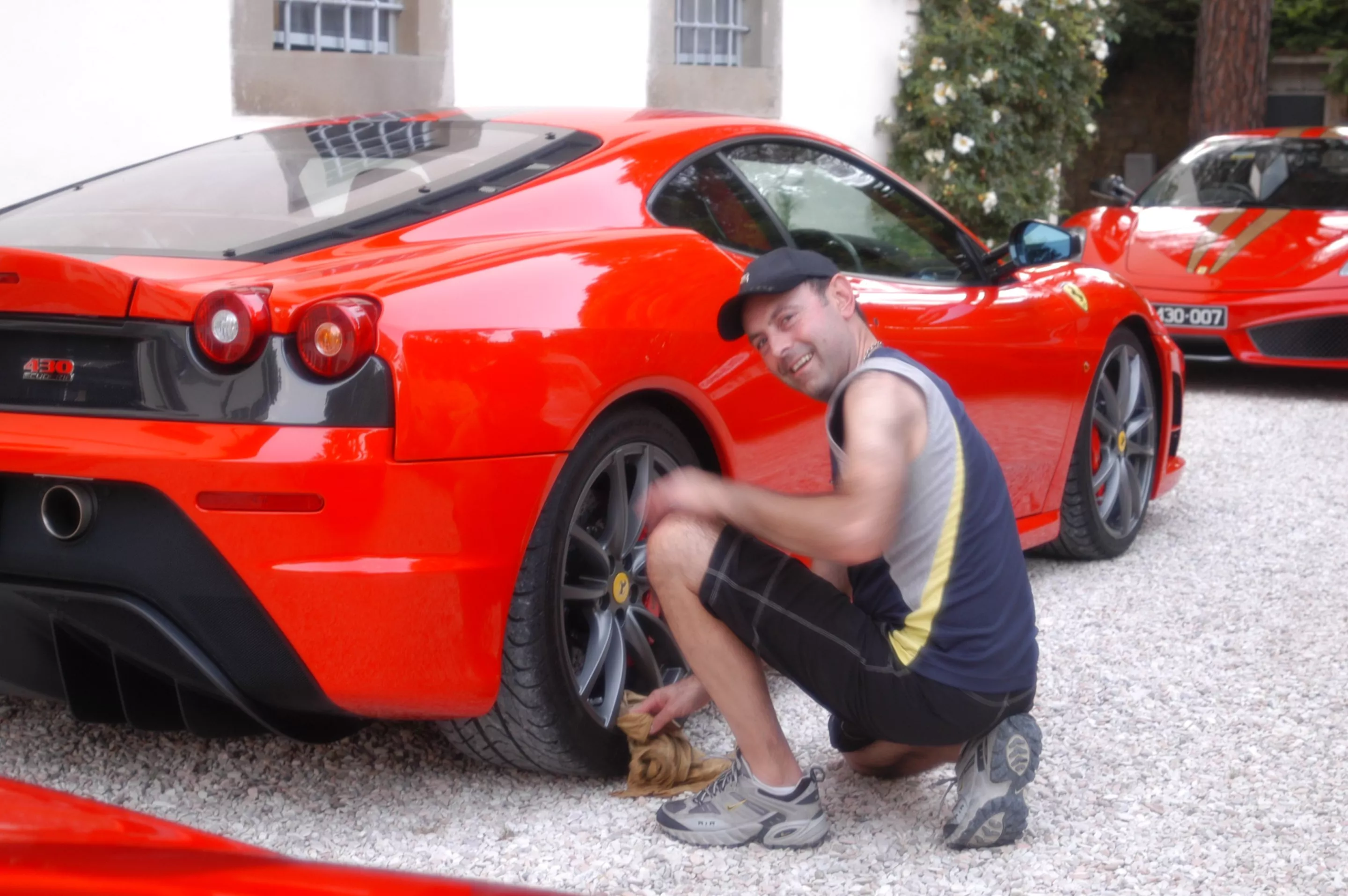 The Elite Car and Castle Tour (Photo by Como Travel)