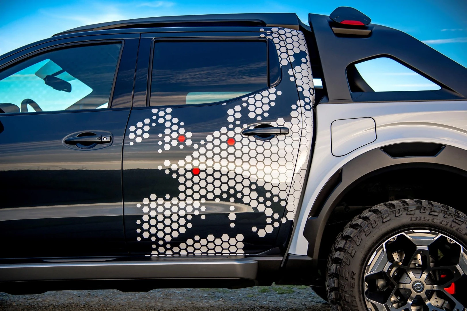 Nissan Navara Dark Sky
