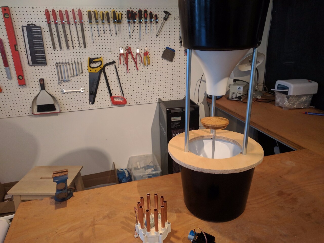 The Crowbar device under development