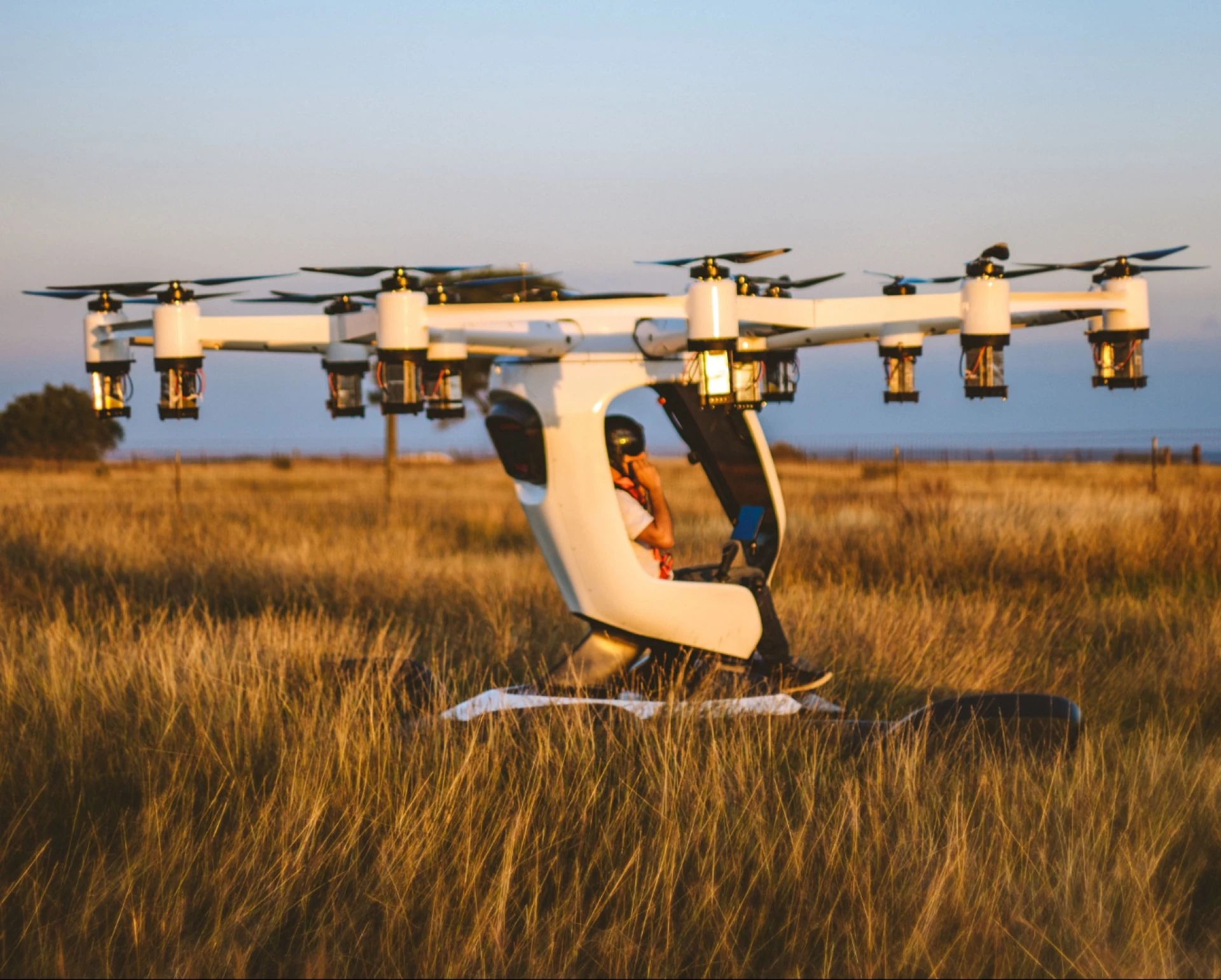 The Hexa manned multirotor: It’s real, and you can fly it
