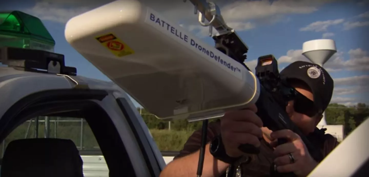 The Battelle DroneDefender jams both control and GPS signals