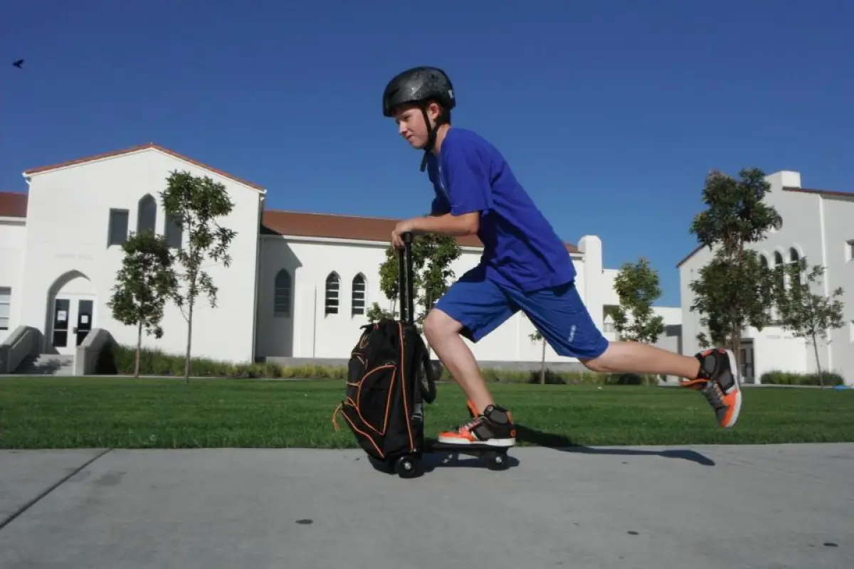 The Fly, in scooter mode