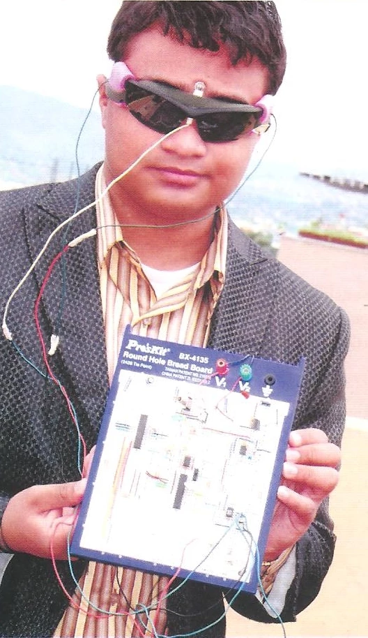 Luis Cruz's Eyeboard - an eye tracking computer interface for the disabled