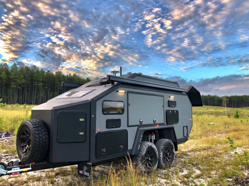 The EXP-6 GT features a galvanized chassis with composite body and a standard nose box