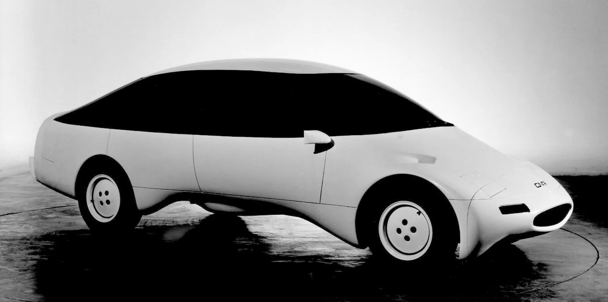 In the seventies, Morelli collaborated with Pininfarina's Fioravanti and Antonello Cogotti again to develop the CNR-PF, a four-seat passenger car with a drag coefficient of 0.172. The CNR-PF eventually became a Pininfarina Concept car in 1990.