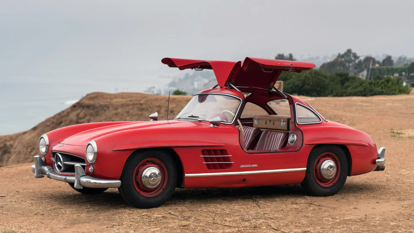 2018 Monterey Car Week Auction Report | 1956 Mercedes-Benz 300 SL Gullwing | Sold for $1,127,500 | Estimate: from $1,100,000 to $1,300,000 | No Reserve | Auction: Gooding & Co | Lot 061 | Official Description