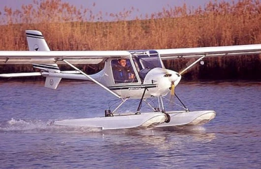 Storch CL Amphibian