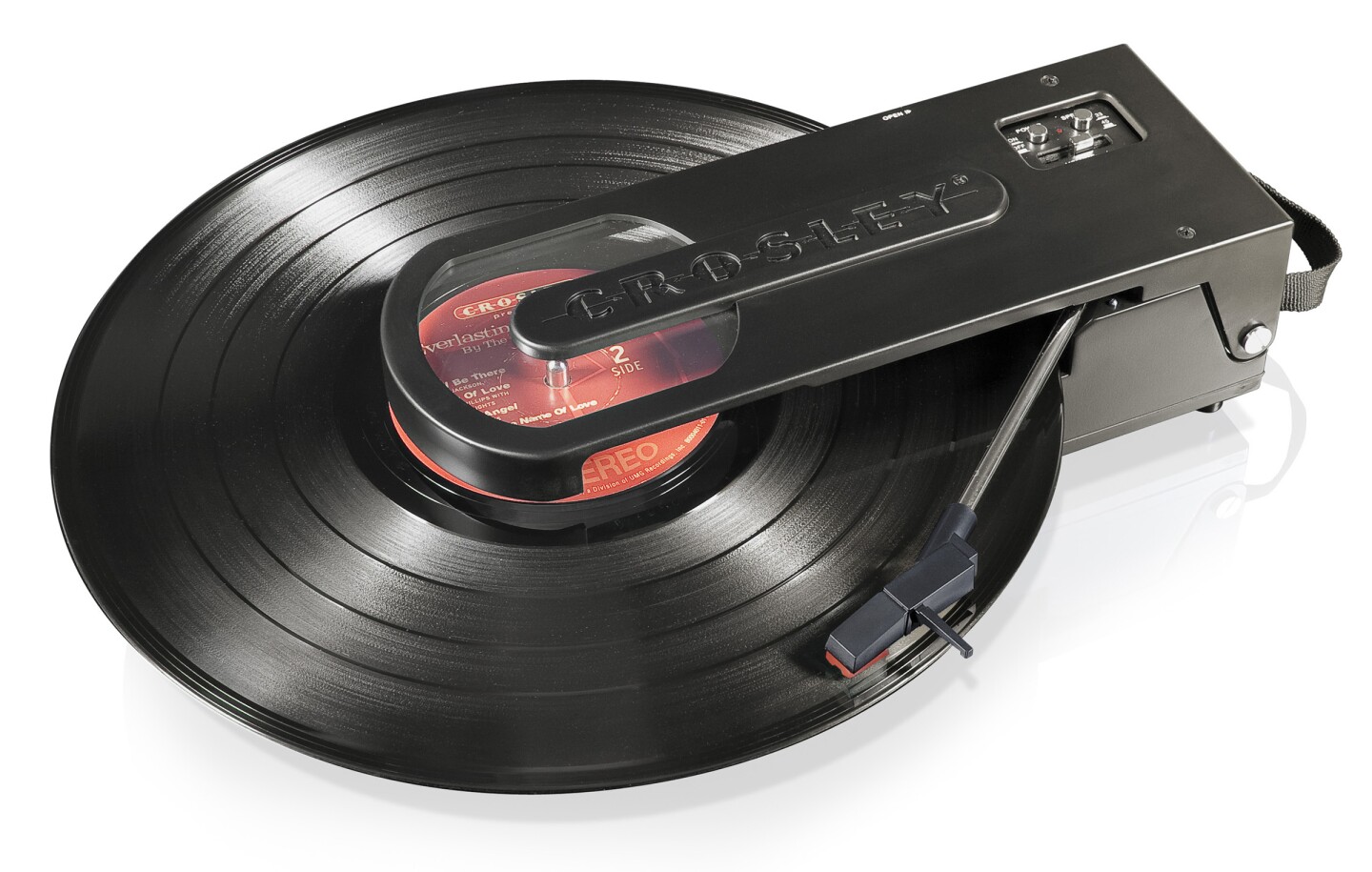 Crosley has included a USB port and digital conversion software to simplify the digitization of your vinyl music collection