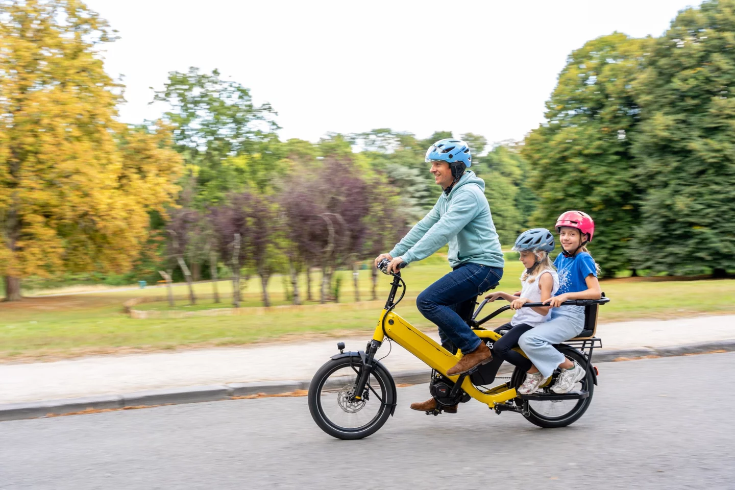 The Mid model can be configured with a Bosch PX mid-motor and 800-Wh battery