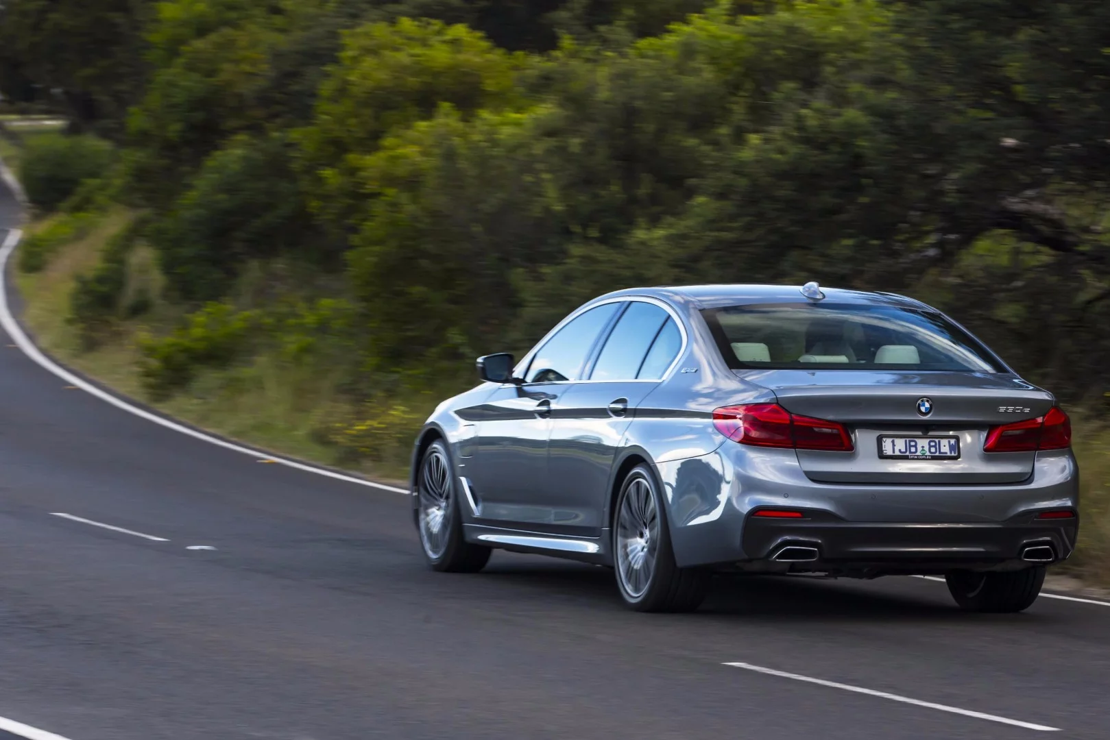 The 530e iPerformance gets out on the road