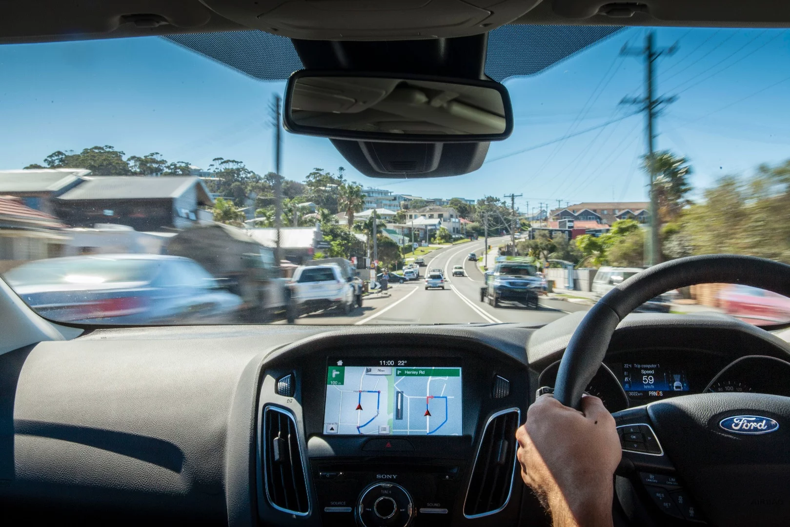 2016 Ford Focus: The interior and console design is cleaner and classier than it's ever been
