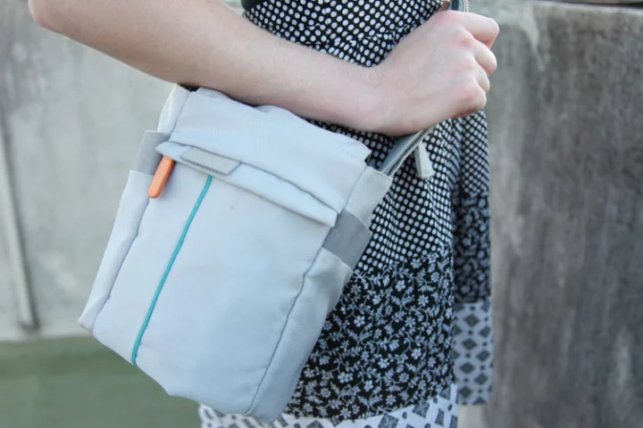 The Cloak Bag is a clever camera carrier that allows you to discreetly take photos without ever having to remove your camera from the bag