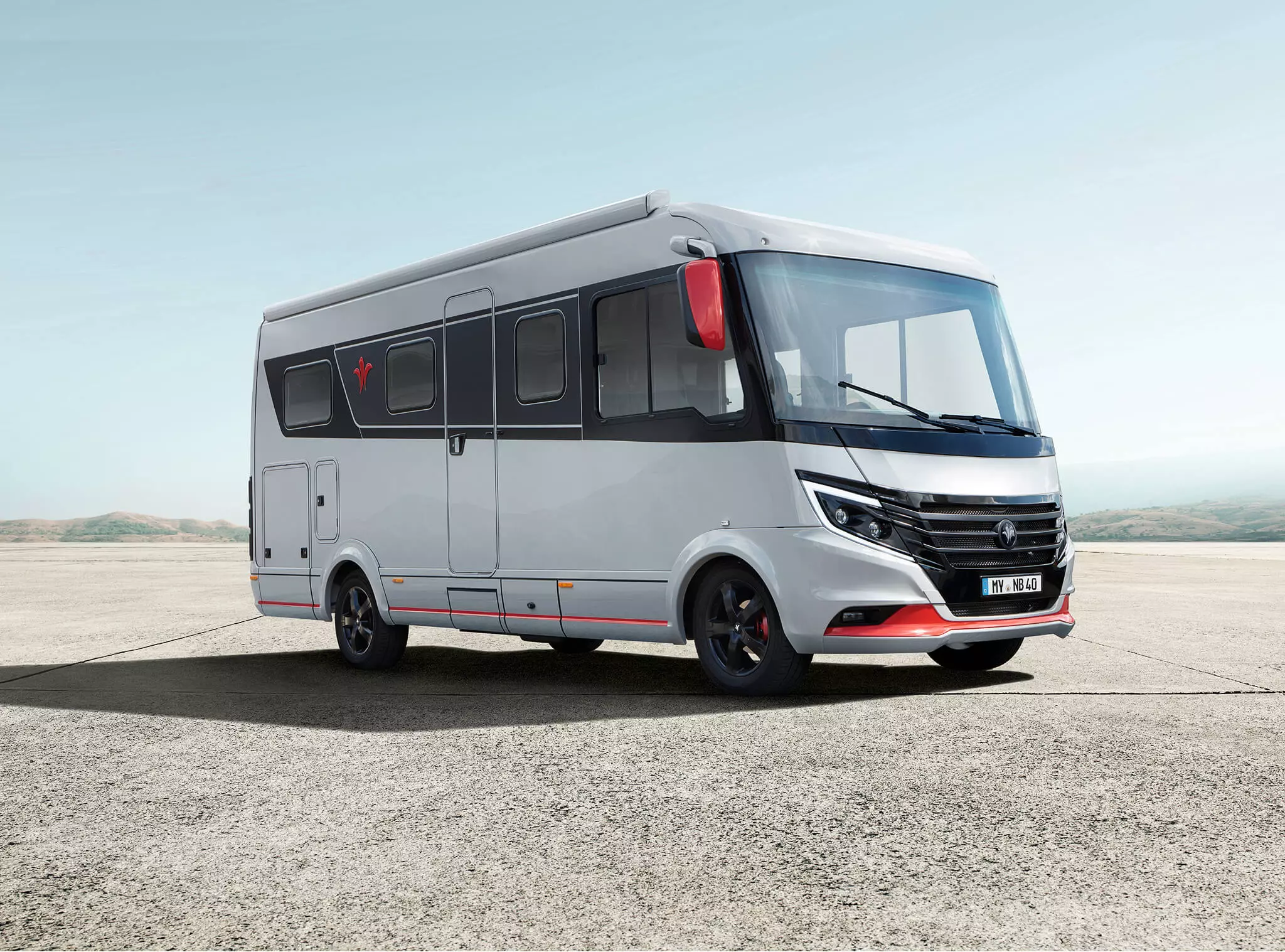 A small Class A motorhome, the Niesmann + Bischoff iSmove is as short as some camper vans but with a roomy, luxurious interior