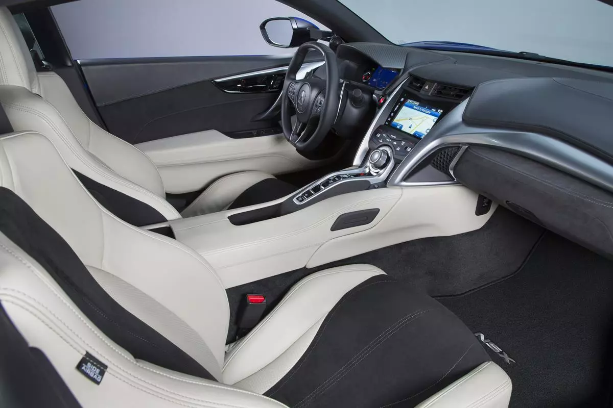 Interior: 2017 Acura NSX