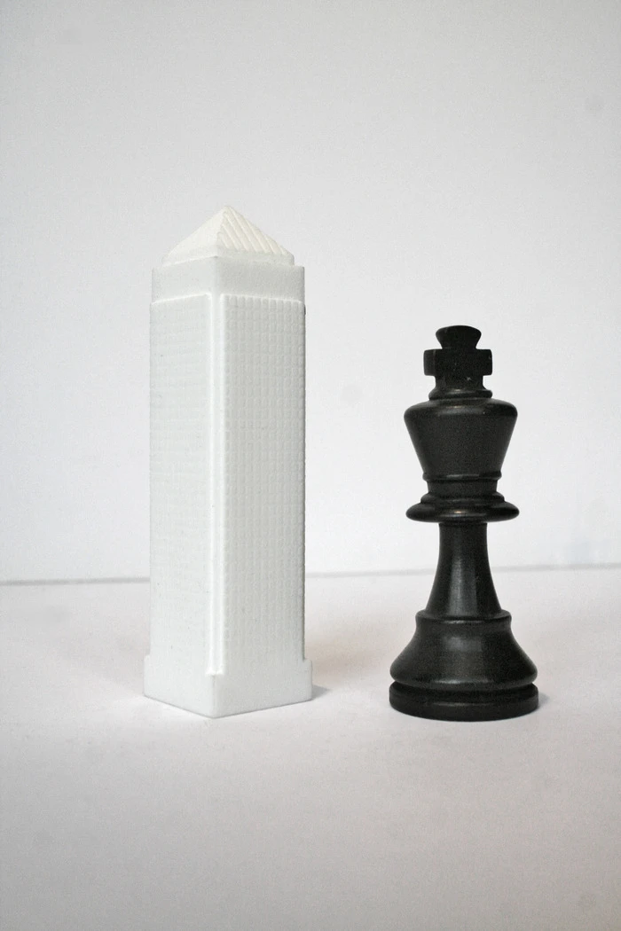 The King becomes Canary Wharf (Photo: Skyline Chess)