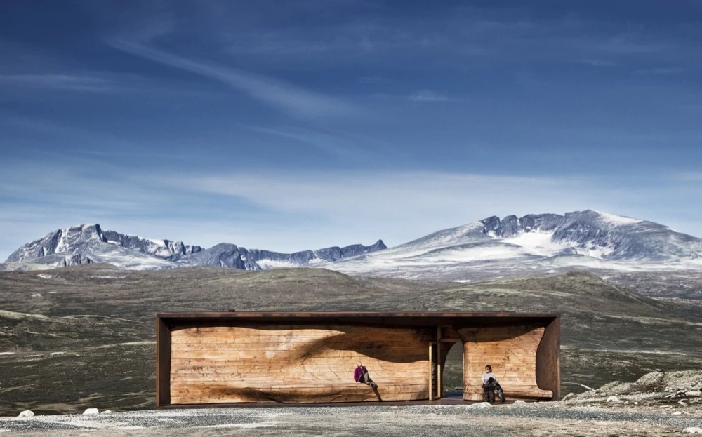 Cultural category winner: Tverrrfjellhytta Norwegian Wild Reindeer Center Pavilion, Hjerkinn, Norway (Photo: Ketil Jacobsen)
