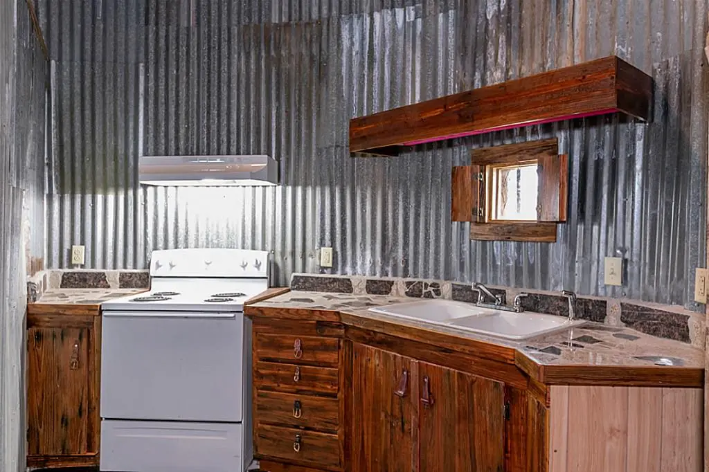 The Cowboy Boot House's kitchen