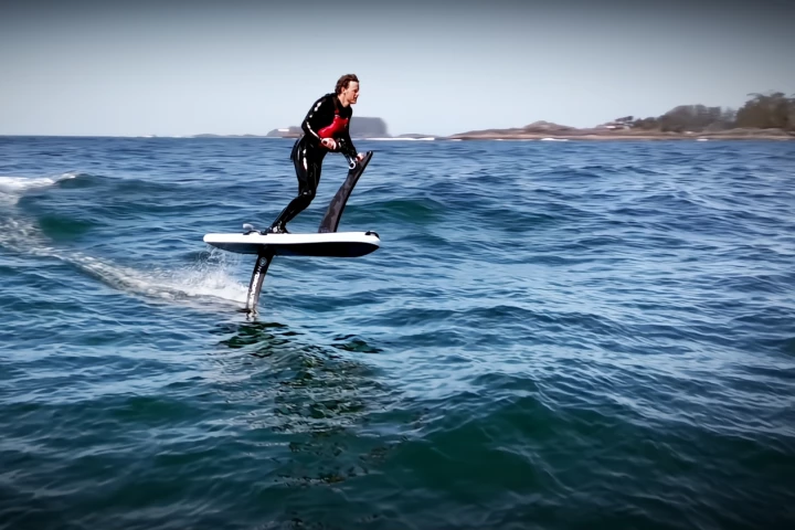 The Hydroflyer Sport brings foiling closer to the world of dirt bike riding.
