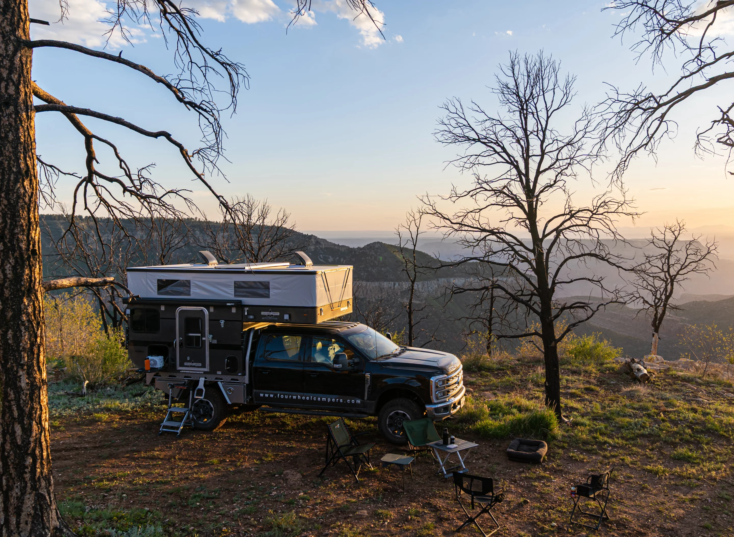 As standard, the Hawk+ has a manual lifting roof, but buyers can also opt for an available electric lift assist system