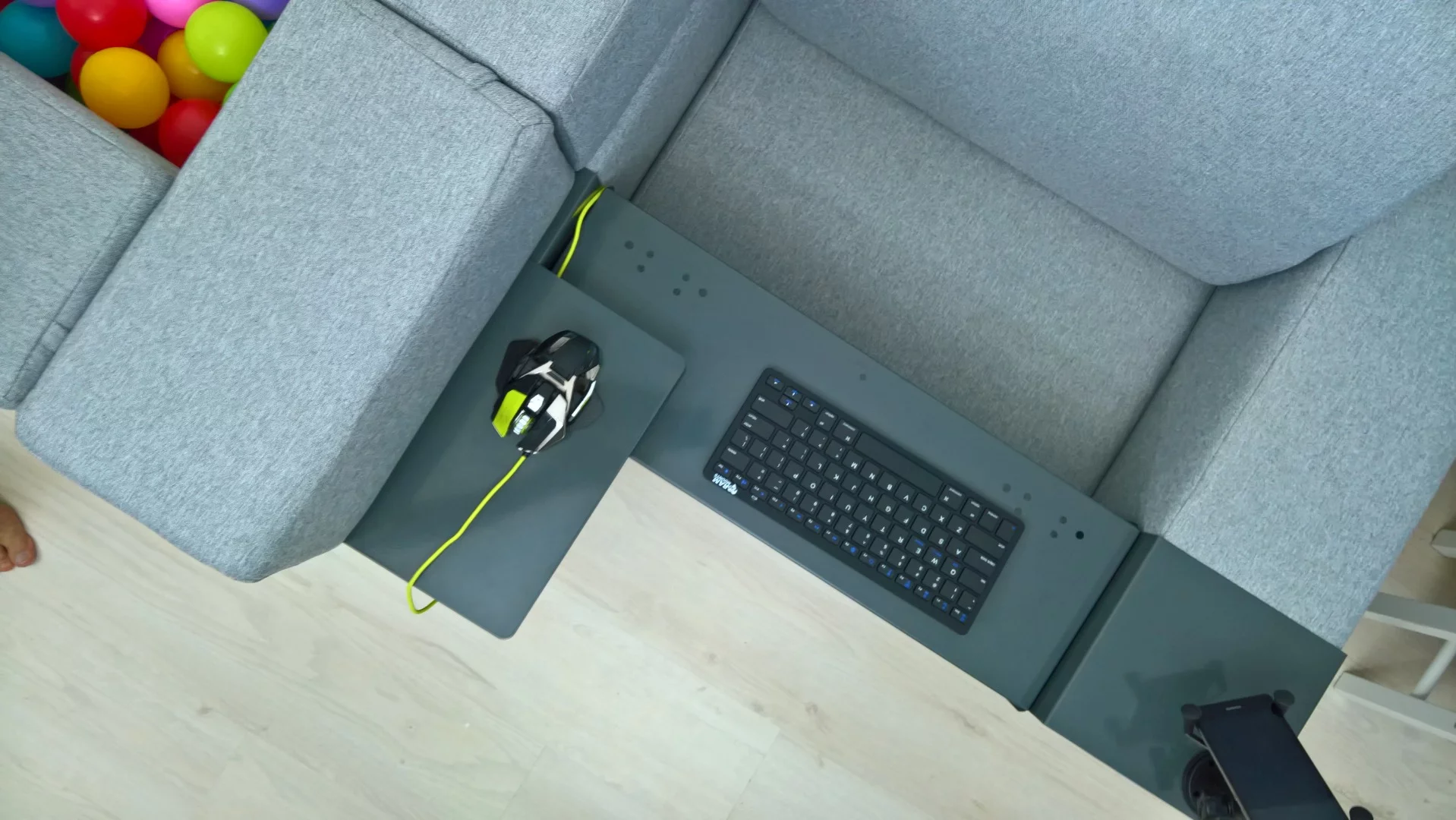 BiT modular sofa can be used as a home studio or computer station